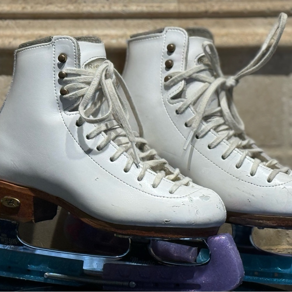 Riedel White Ice Skates
